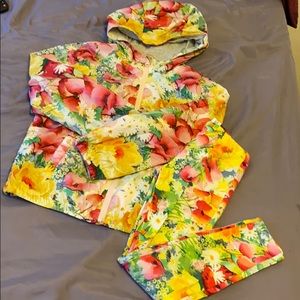 Gap two piece outfit M 8 kids